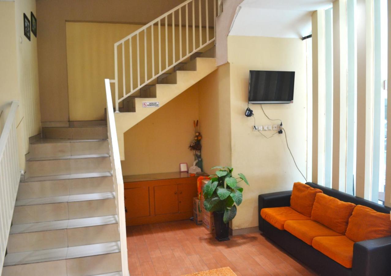 Semampir Residence By Occupied Surabaya Exterior foto